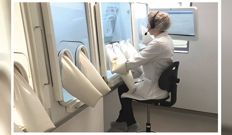L’unité de production de Revatis utilise des technologies innovantes, comme la production en isolateur aseptique, pour limiter l’impact environnemental © Revatis SA